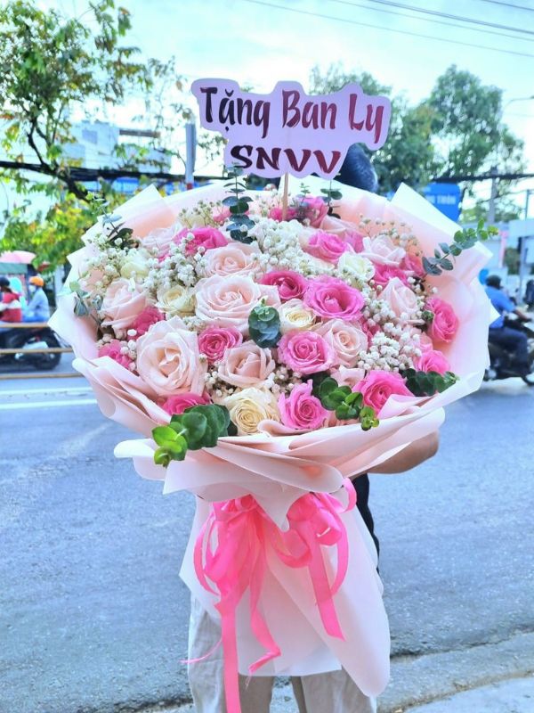 Đặt Hoa Qua Điện Thoại Hoặc Online – Tiện Lợi Hơn Bao Giờ Hết